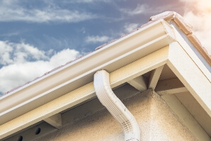 Gutter installation in Lenexa